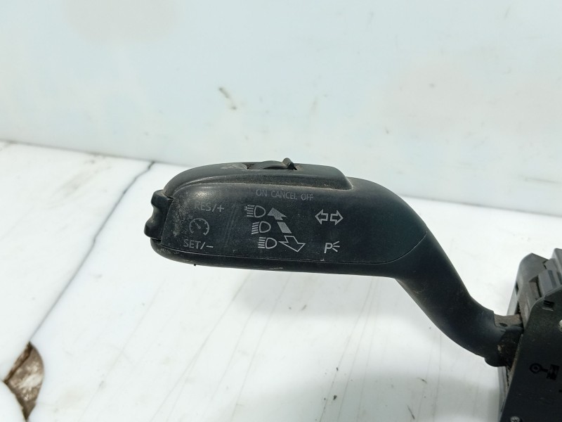 Recambio de mando volante para seat ibiza iv sc (6j1, 6p5) 1.6 tdi referencia OEM IAM   