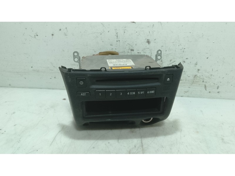 Recambio de sistema audio / radio cd para toyota yaris (_p1_) 1.3 (scp12_, scp13_) referencia OEM IAM   