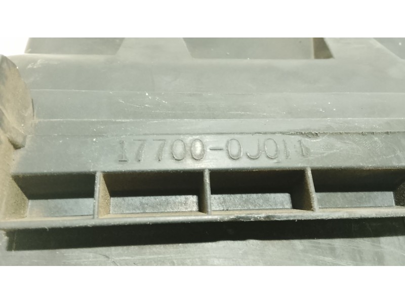 Recambio de caja filtro de aire para toyota yaris (_p1_) 1.3 (scp12_, scp13_) referencia OEM IAM   