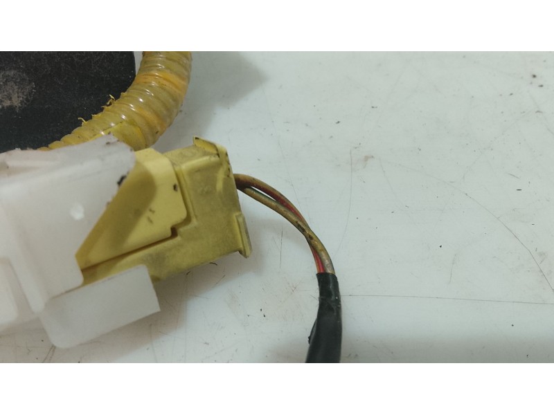 Recambio de airbag delantero derecho para toyota yaris (_p1_) 1.3 (scp12_, scp13_) referencia OEM IAM   