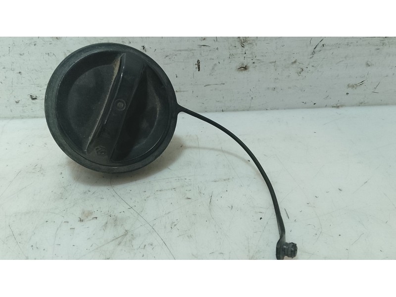 Recambio de tapon combustible para toyota yaris (_p1_) 1.3 (scp12_, scp13_) referencia OEM IAM 7730028010  