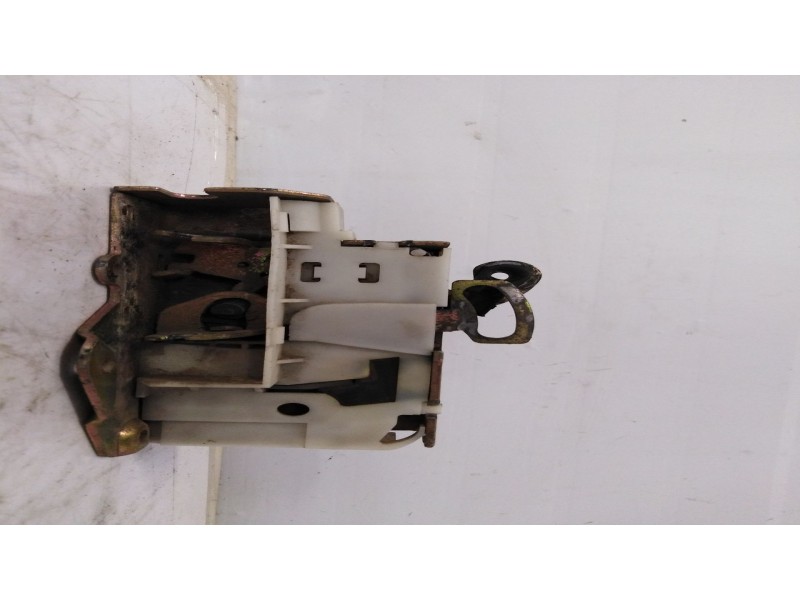 Recambio de cerradura puerta delantera derecha para  referencia OEM IAM    Recambio de cerradura puerta delantera derecha para  referencia OEM IAM