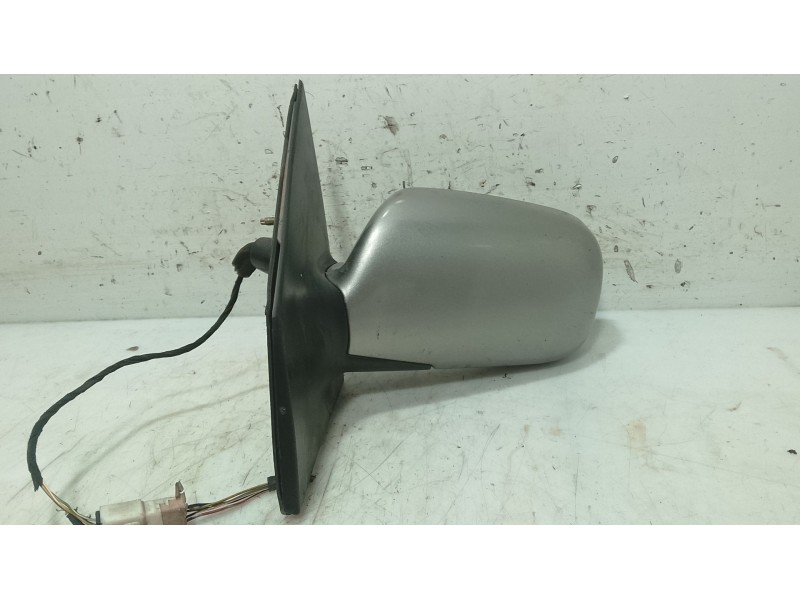 Recambio de retrovisor izquierdo para toyota yaris (_p1_) 1.3 (scp12_, scp13_) referencia OEM IAM   