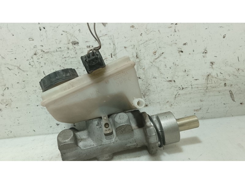 Recambio de bomba freno para toyota yaris (_p1_) 1.3 (scp12_, scp13_) referencia OEM IAM 4720109340  