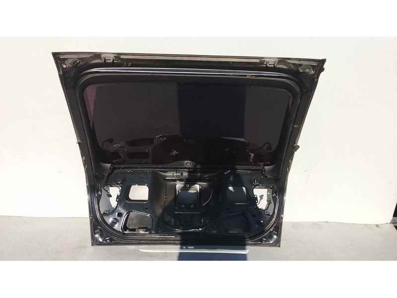 Recambio de porton trasero para seat leon (1m1) 1.6 16 v referencia OEM IAM 1M6827025H  