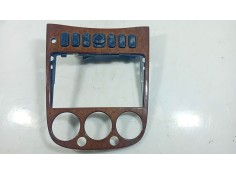 Recambio de consola central para mercedes-benz clase a (w168) a 190 (168.032, 168.132) referencia OEM IAM 16868015507D88  