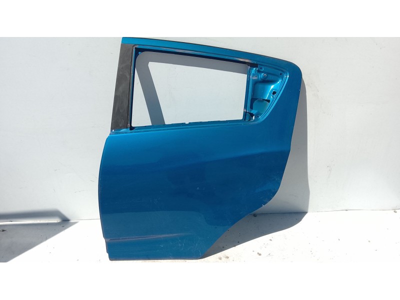 Recambio de puerta trasera izquierda para chevrolet spark 1.2 cat referencia OEM IAM   