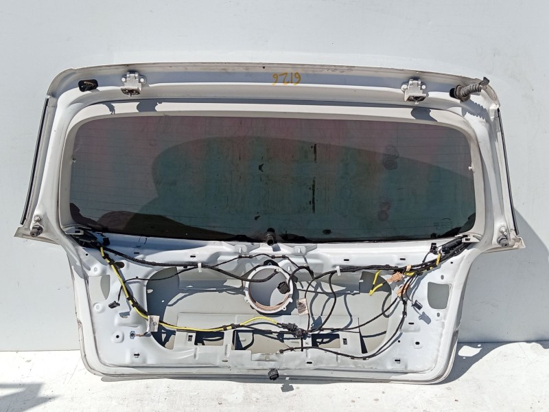 Recambio de porton trasero para volkswagen golf v (1k1) 1.6 referencia OEM IAM 1K6827025H  