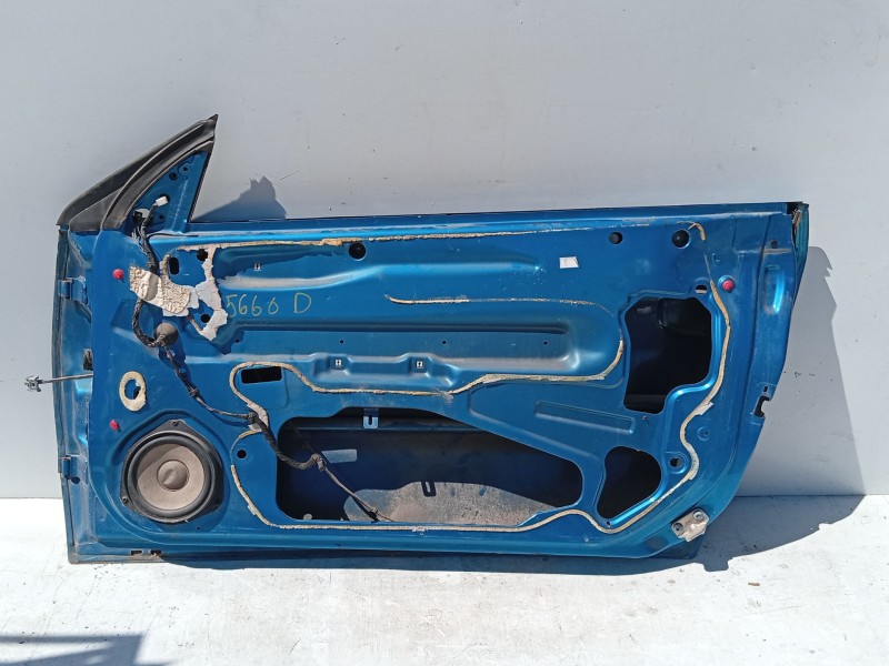 Recambio de puerta delantera derecha para opel tigra twintop (x04) 1.4 (r97) referencia OEM IAM   