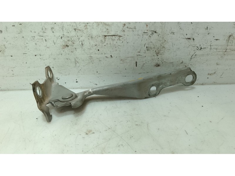 Recambio de bisagra capot para toyota yaris (_p1_) 1.3 (scp12_, scp13_) referencia OEM IAM   