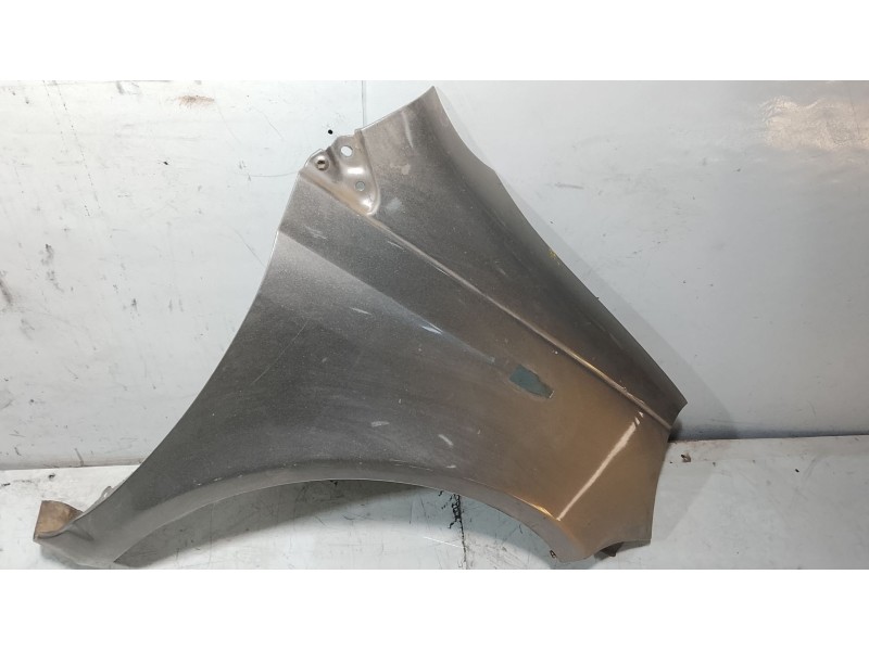 Recambio de aleta delantera derecha para toyota yaris (_p1_) 1.3 (scp12_, scp13_) referencia OEM IAM 538110D010  