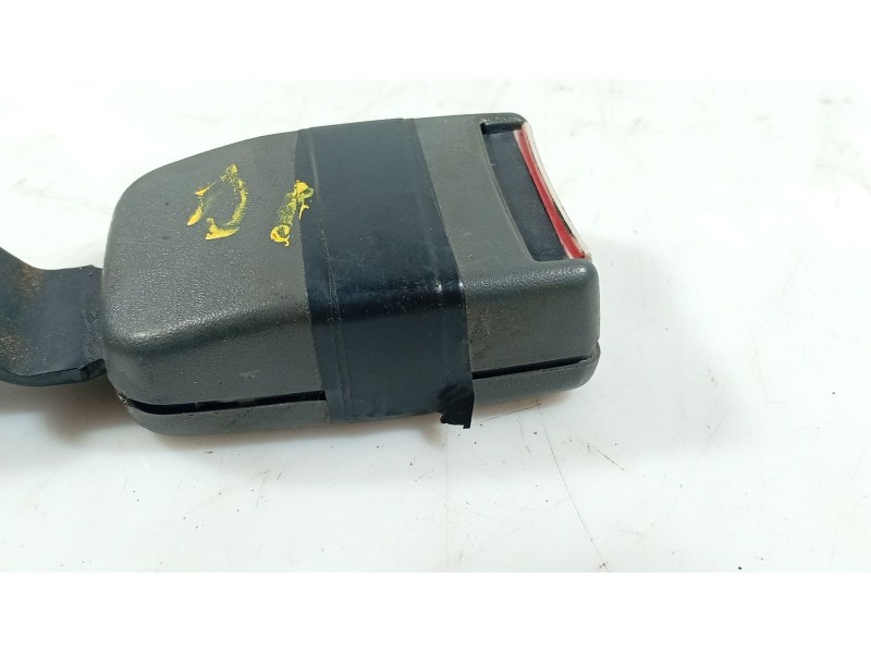 Recambio de anclaje cinturon delantero izquierdo para hyundai atos (mx) 1.0 i referencia OEM IAM   