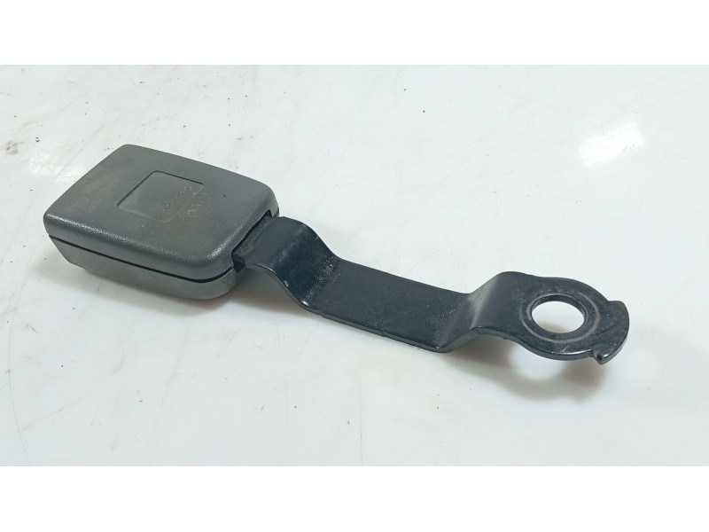 Recambio de anclaje cinturon delantero derecho para hyundai atos (mx) 1.0 i referencia OEM IAM   