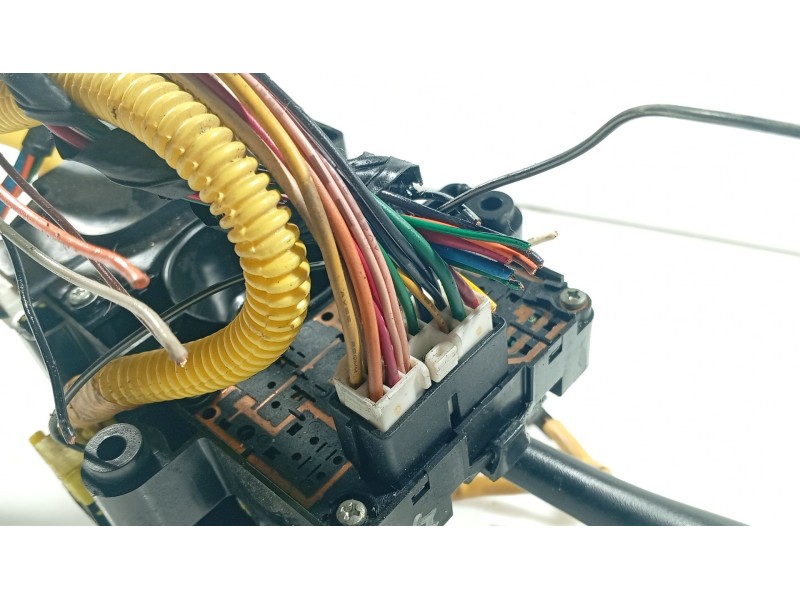 Recambio de mando volante para hyundai atos (mx) 1.0 i referencia OEM IAM   