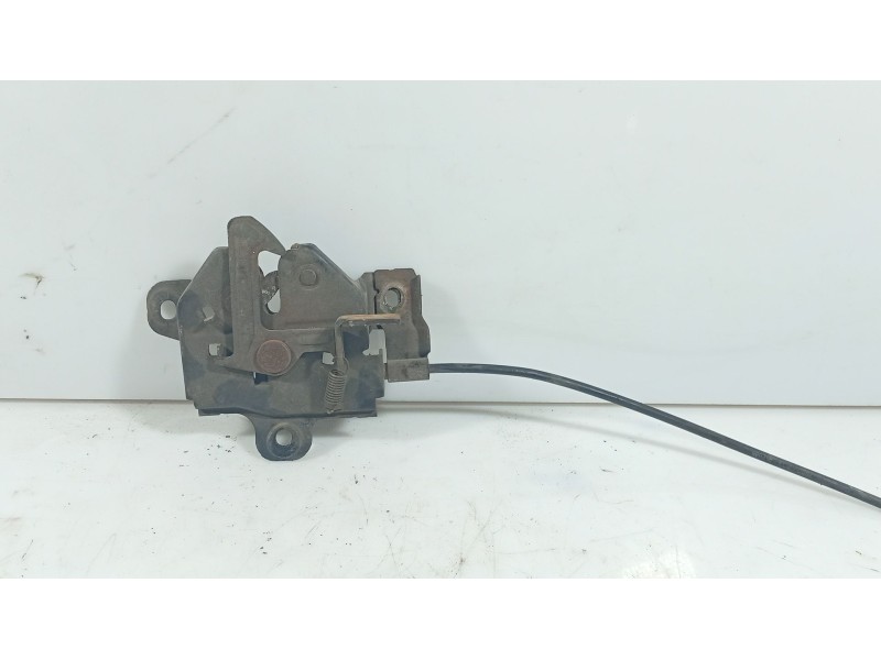 Recambio de cerradura capot para hyundai atos (mx) 1.0 i referencia OEM IAM 8113002000  