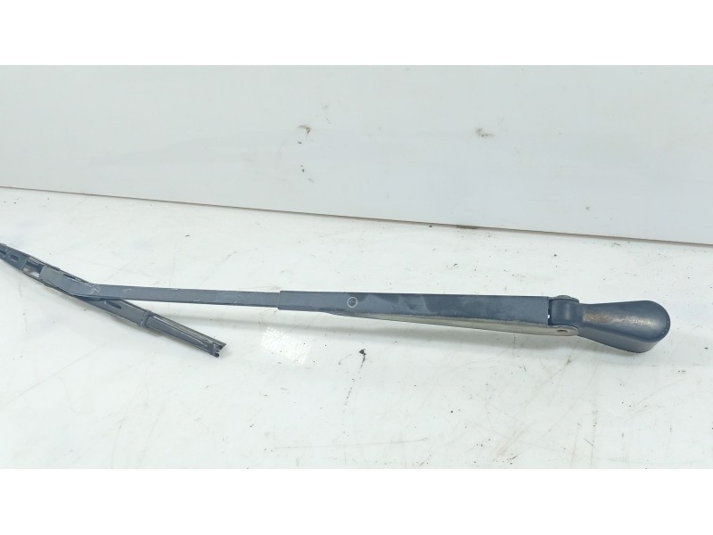 Recambio de brazo limpia trasero para hyundai atos (mx) 1.0 i referencia OEM IAM   