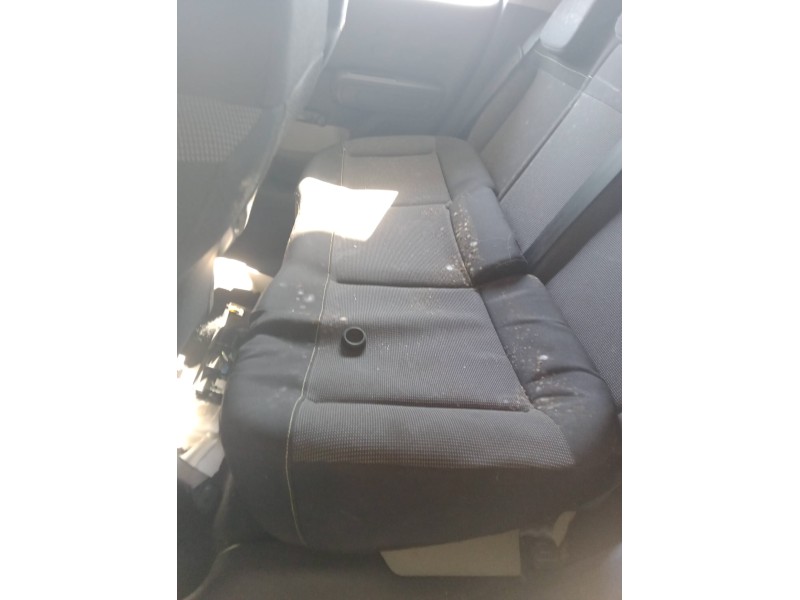 Recambio de asientos traseros para citroën c3 iii (sx) 1.2 puretech 82 referencia OEM IAM   