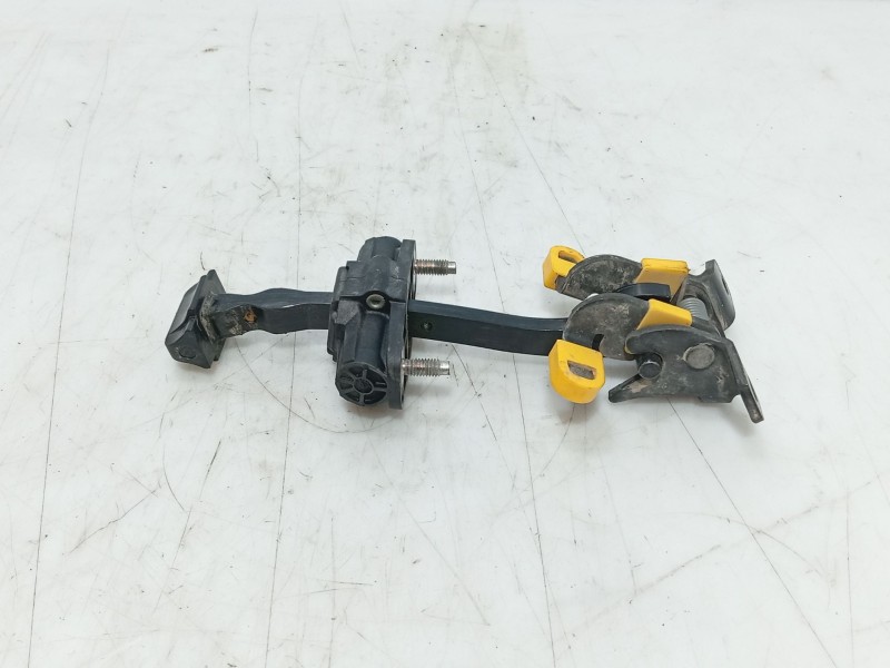 Recambio de retenedor puerta para fiat doblo cargo (263_) 1.3 d multijet referencia OEM IAM   