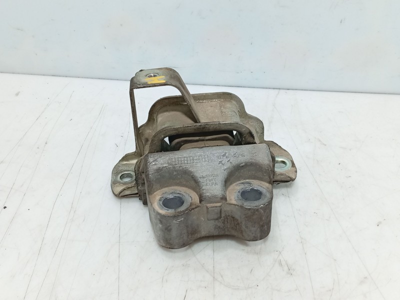 Recambio de soporte para fiat doblo cargo (263_) 1.3 d multijet referencia OEM IAM   