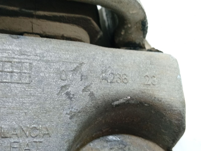 Recambio de soporte para fiat doblo cargo (263_) 1.3 d multijet referencia OEM IAM   