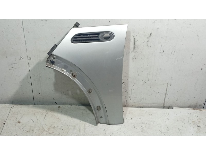 Recambio de aleta delantera derecha para mini mini (r50, r53) one referencia OEM IAM   