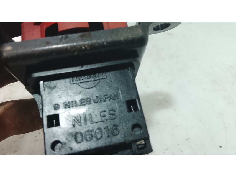 Recambio de warning para nissan almera tino (v10) 2.2 dci referencia OEM IAM   