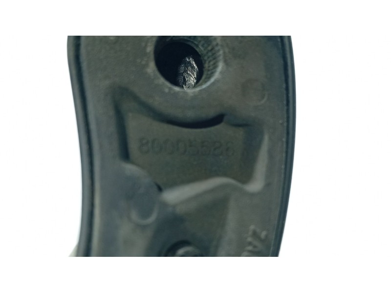Recambio de brazo limpia delantero derecho para mini mini (r50, r53) one referencia OEM IAM   