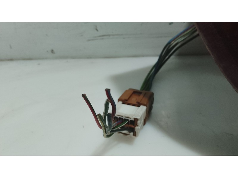 Recambio de piloto trasero derecho para nissan almera tino (v10) 2.2 dci referencia OEM IAM 26550BU200  