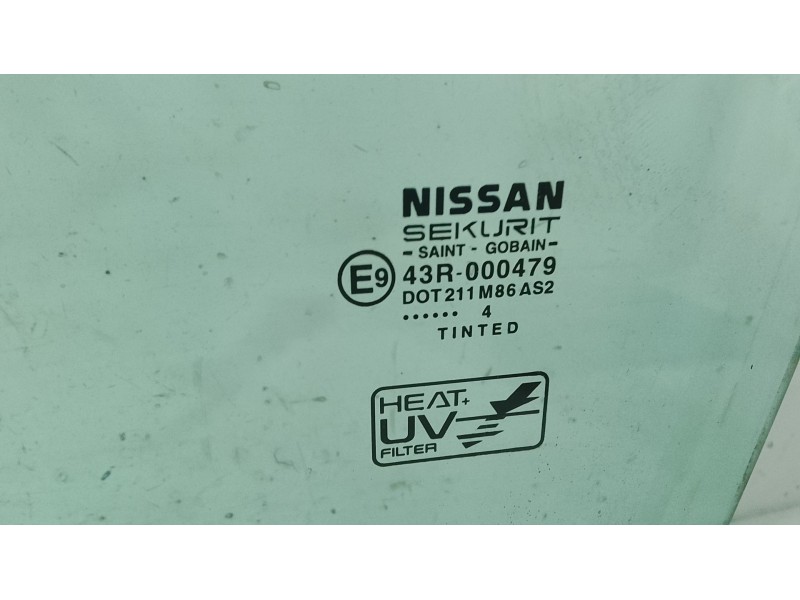 Recambio de luna delantera izquierda para nissan almera tino (v10) 2.2 dci referencia OEM IAM 80301BU001  