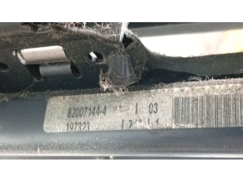 Recambio de asiento delantero izquierdo para mini mini (r50, r53) one referencia OEM IAM   