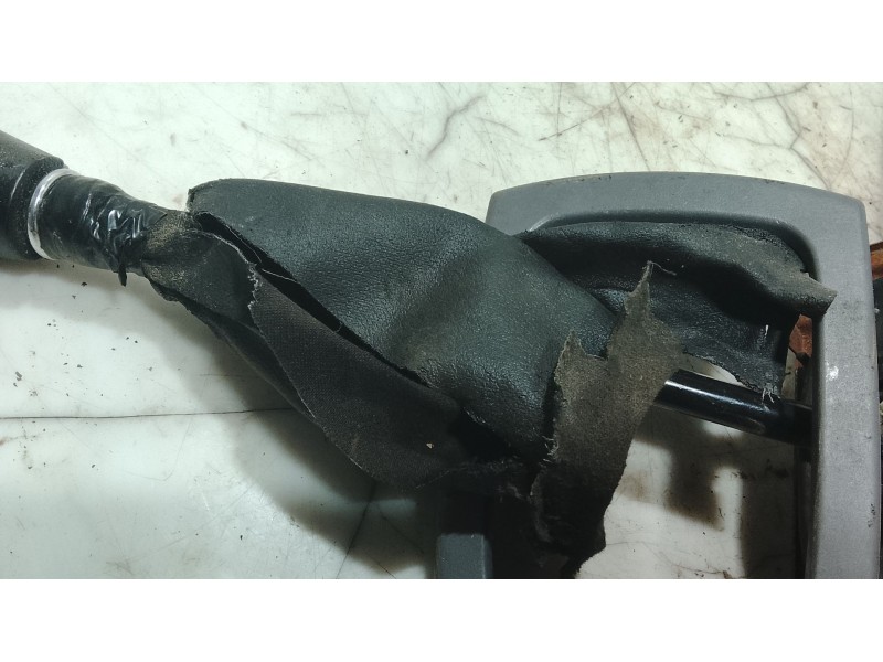 Recambio de palanca cambio para nissan almera tino (v10) 2.2 dci referencia OEM IAM   