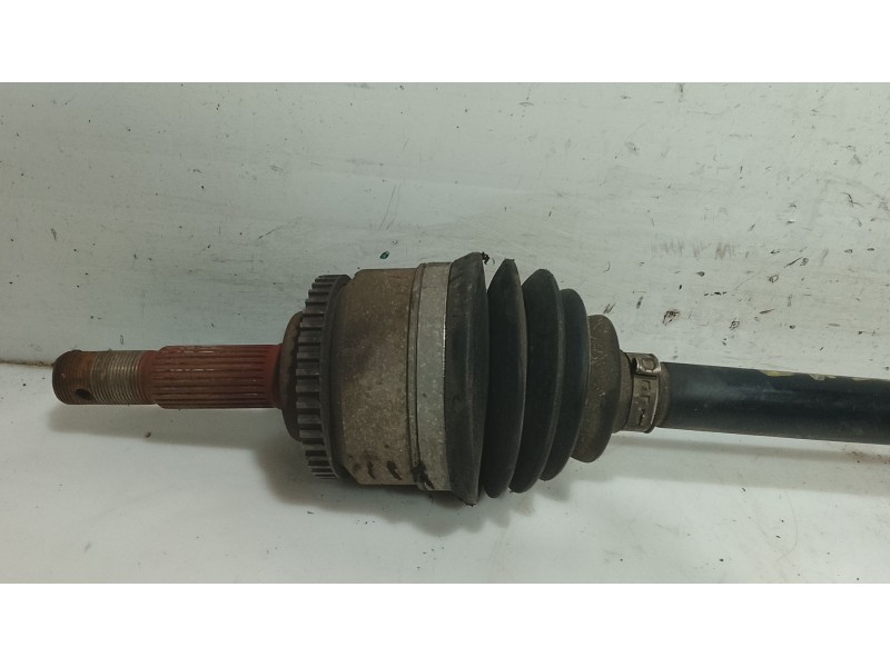 Recambio de transmision delantera derecha para nissan almera tino (v10) 2.2 dci referencia OEM IAM 39100BU100  
