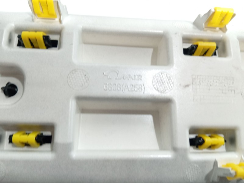 Recambio de moldura para citroën c3 iii (sx) 1.2 puretech 82 referencia OEM IAM   