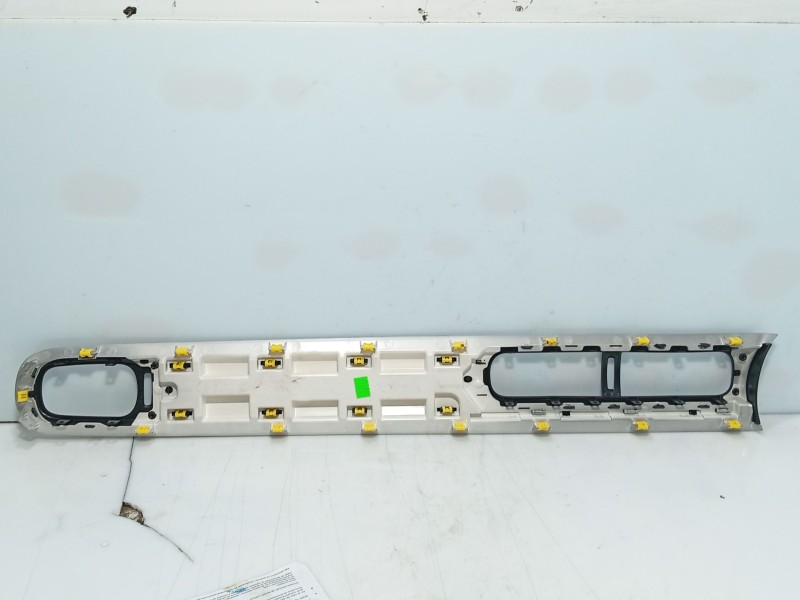 Recambio de moldura para citroën c3 iii (sx) 1.2 puretech 82 referencia OEM IAM   