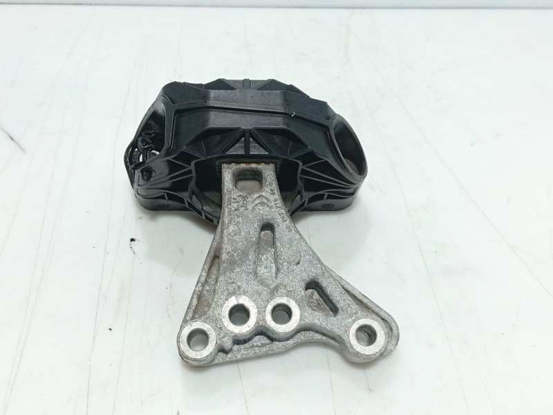 Recambio de soporte para citroën c3 iii (sx) 1.2 puretech 82 referencia OEM IAM   