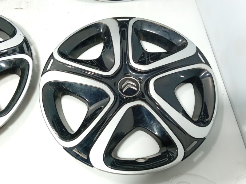 Recambio de tapacubos para citroën c3 iii (sx) 1.2 puretech 82 referencia OEM IAM   