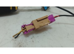 Recambio de anclaje cinturon trasero izquierdo para opel meriva b monospace (s10) 1.7 cdti (75) referencia OEM IAM    2