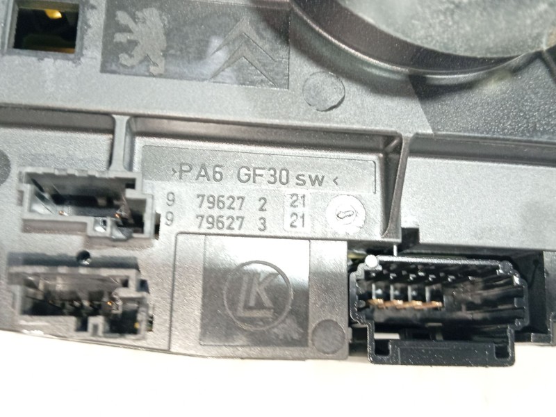 Recambio de mando volante para citroën c3 iii (sx) 1.2 puretech 82 referencia OEM IAM   
