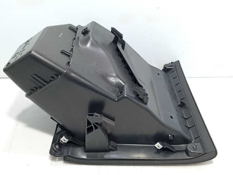 Recambio de guantera para citroën c3 iii (sx) 1.2 puretech 82 referencia OEM IAM   