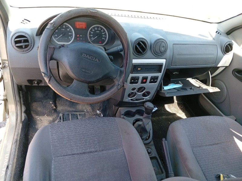 dacia logan (ls_) del año 2007