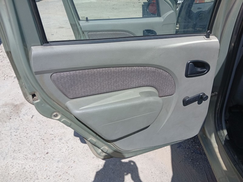 dacia logan (ls_) del año 2007