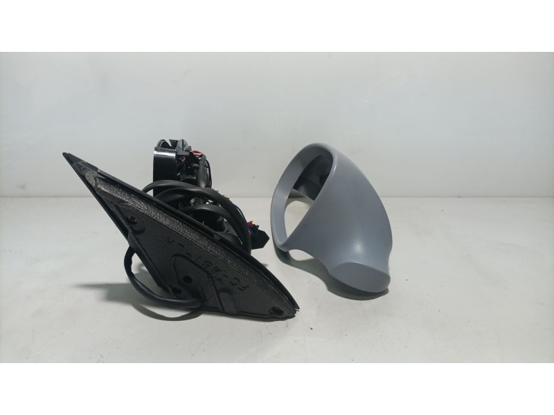 Recambio de retrovisor izquierdo para volkswagen passat b6 (3c2) 2.0 tdi referencia OEM IAM 3B1857507DP9B9  