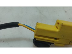 Recambio de cinturon seguridad delantero izquierdo para opel meriva b monospace (s10) 1.7 cdti (75) referencia OEM IAM 13305707  2