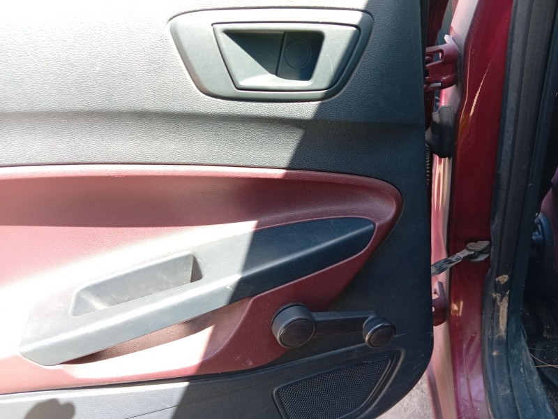 ford fiesta vi (cb1, ccn) del año 2011