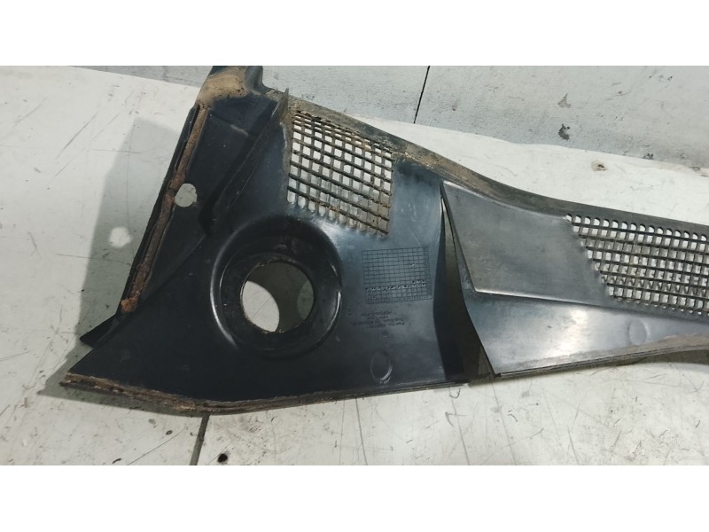 Recambio de moldura para opel meriva b monospace (s10) 1.7 cdti (75) referencia OEM IAM   