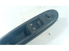 Recambio de mando elevalunas delantero izquierdo para renault clio ii (bb_, cb_) 1.5 dci (b/cb08) referencia OEM IAM    2