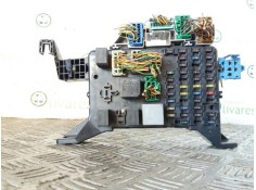 Recambio de caja reles / fusibles para ford mondeo berlina (ge) trend   |   09.00 - 12.02 | 2000 - 2002 | 116 cv / 85 kw referen 2