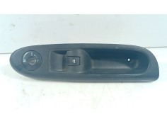 Recambio de mando elevalunas delantero derecho para renault clio ii (bb_, cb_) 1.5 dci (b/cb08) referencia OEM IAM   