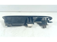 Recambio de mando elevalunas delantero derecho para renault clio ii (bb_, cb_) 1.5 dci (b/cb08) referencia OEM IAM    2