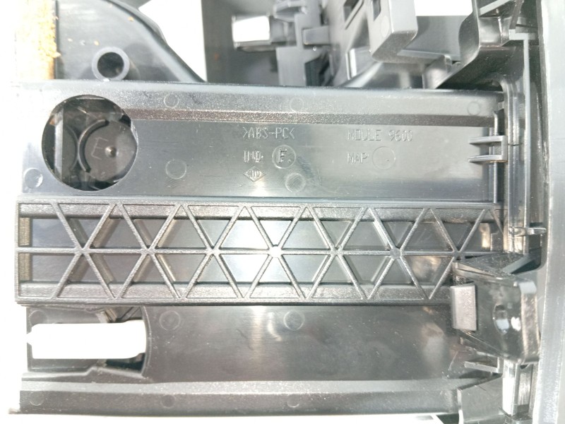 Recambio de moldura para renault laguna iii (bt0/1) 2.0 16v turbo referencia OEM IAM   
